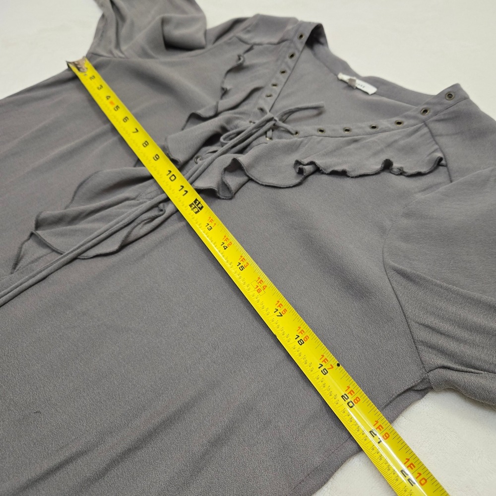 Pleione Gray Ruffle Lace Up V-Neck Blouse Long Sleeve High Low Top Large Peasant - Picture 3 of 12